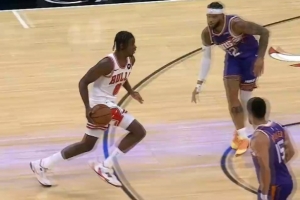 比利亚雷亚尔vs那不勒斯直播_比利亚雷亚尔vs那不勒斯免费观看直播在线_比利亚雷亚尔vs那不勒斯赛事直播