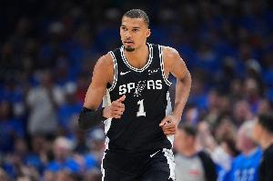 NBA直播_NBA免费直播在线直播_NBA篮球比赛直播高清无插件观看