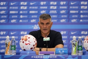 尼克斯vs猛龙直播_尼克斯vs猛龙超清在线直播_尼克斯vs猛龙比赛回放