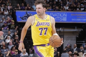 蜘蛛直播-专业体育直播_五大联赛_NBA直播_足球直播